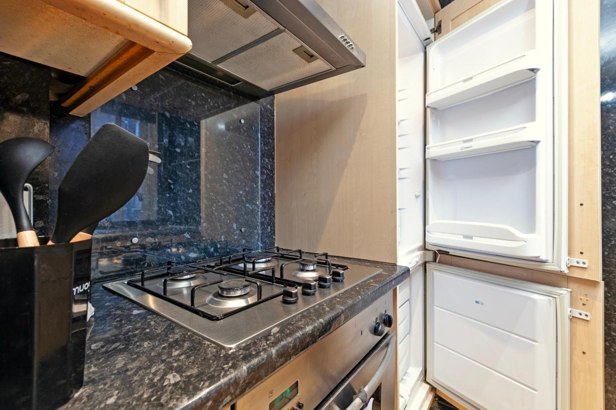 לונדון Beautiful 3 Bedroom Flat In Scott Ellis Gardens מראה חיצוני תמונה
