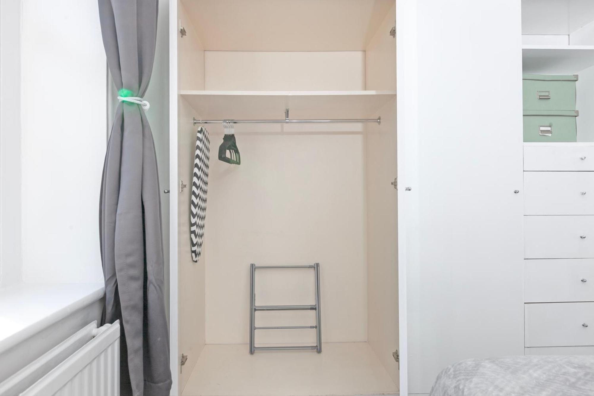 לונדון Beautiful 3 Bedroom Flat In Scott Ellis Gardens מראה חיצוני תמונה